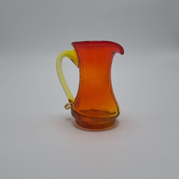 Pilgrim Hand Blown Swirl Glass Vase Pitcher With Applied Handle Amberina Vintage - Picture 9 of 12